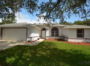 2 Fernon Ln, Palm Coast, FL 32137