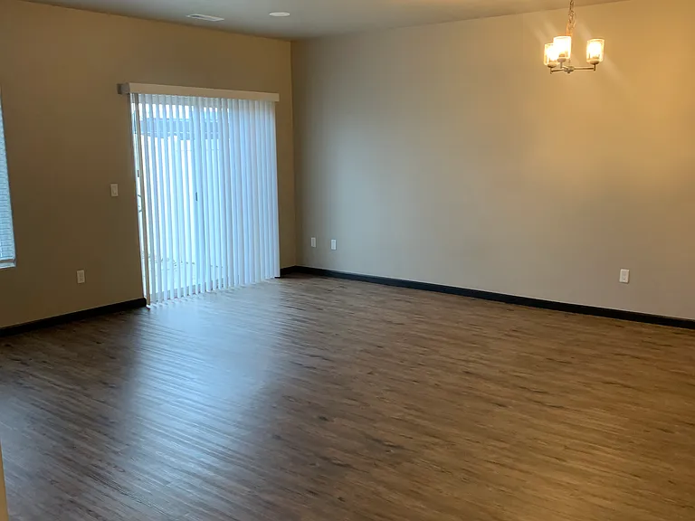 7909 Budsage Dr — Photo 4