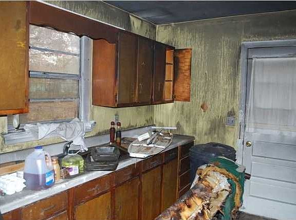 2nd image of 5511 Pinelawn Ave