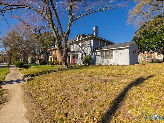 3rd image of 1659 Berkeley Ave