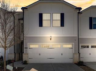 5522 Plain Field Ln, Lilburn, GA 30047