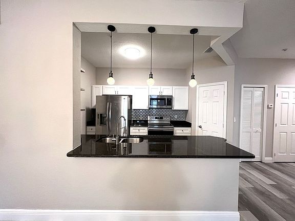 3rd image of 3224 Dante Dr Unit 109