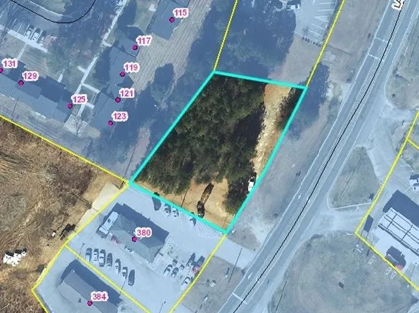 Laurinburg Rd, Raeford, NC 28376