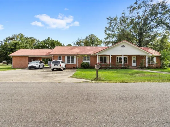 140 Myrtle St, Taylorsville, MS 39168