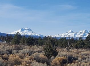 67305 Rabbitbrush Dr, Bend, OR 97703