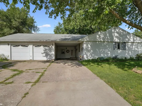 600 W Armstrong Ct, Mount Pleasant, IA 52641