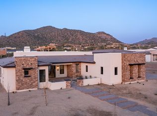 8318 E Regina Cir, Mesa, AZ 85207