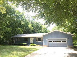 18125 Trillium Dr, Spring Lake, MI 49456