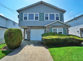 142 Augusta Ave, Staten Island, NY 10312