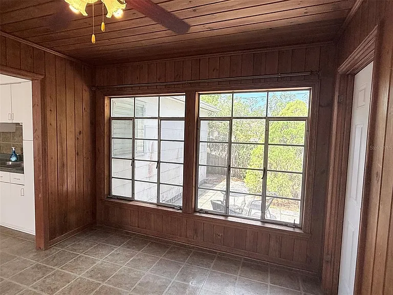 4935 Emerson Ave S — Photo 12