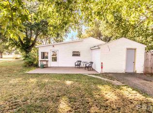 15822 N 3rd St, Rome, IL 61562