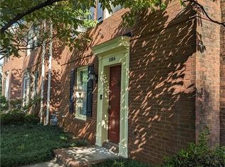 1084 Old Roswell Rd, Roswell, GA 30076
