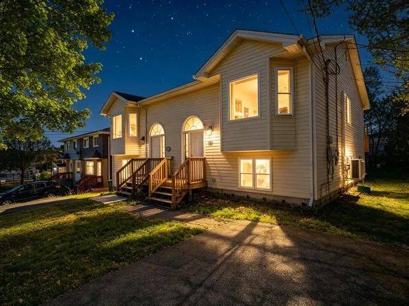 17 A Hartlen Ave, Halifax, NS B3R 1R5