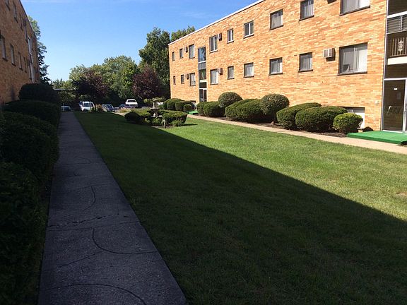 4th image of 3339 Epworth Ave #3339-14
