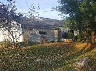 7136 Frith Rd, Saint Clair, MI 48079