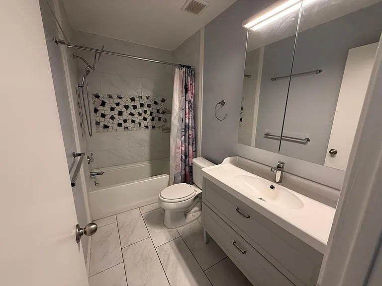 126 W Loma Vista Dr #101 — Photo 12
