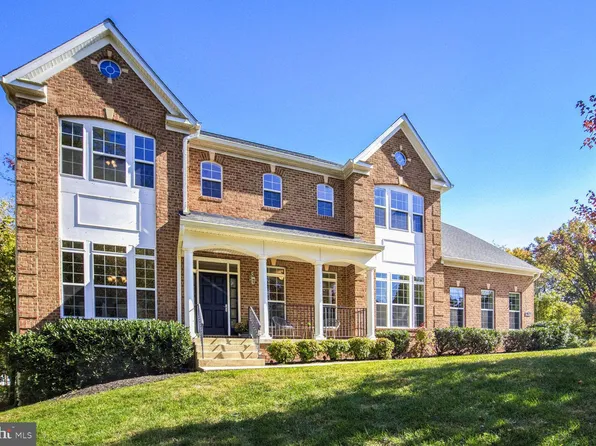 701 Moyer Ct, Fort Washington, MD 20744