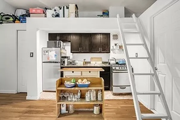 Rented by Compass | media 6