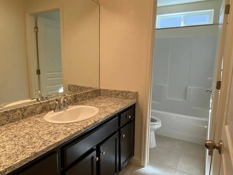 2537 Mustang Dr — Photo 14
