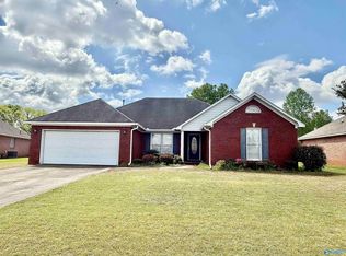 1138 London Pl SW, Decatur, AL 35603