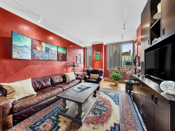 400 E 90th St APT 8F, New York, NY 10128