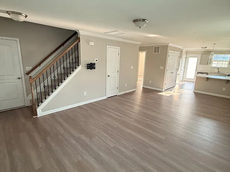 3907 Straw Hat Rd — Photo 37