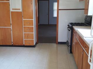 23690 Koths St, Taylor, MI 48180