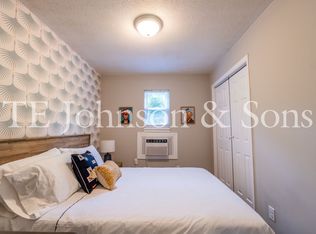 651 Summit St #B, Winston Salem, NC 27101