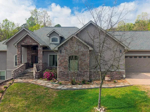 2711 Johnson Ln, Benton, AR 72019