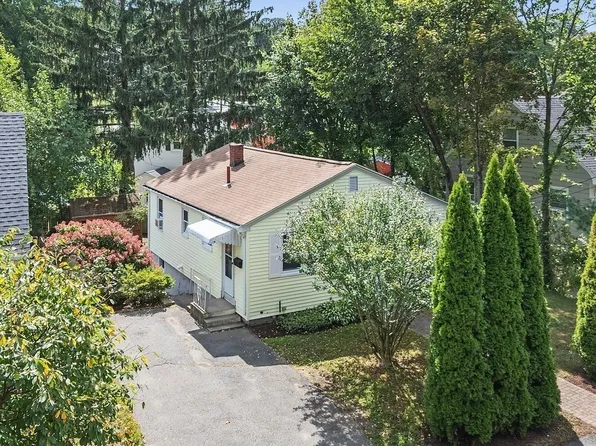 194 Weston St, Waltham, MA 02453