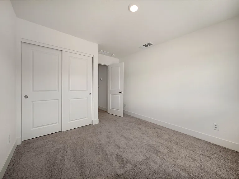 1594 Grazer Way — Photo 23