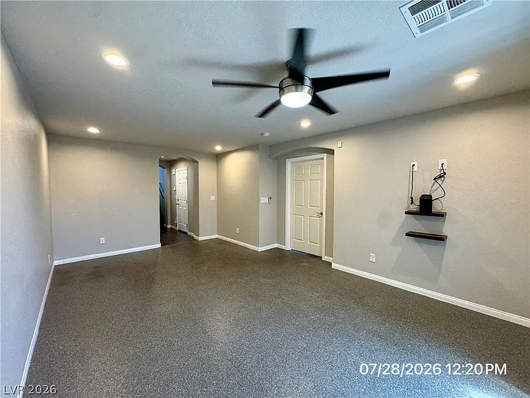 6049 Thistle Meadow Ave — Photo 41