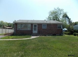 541 Erlen Dr, York, PA 17402