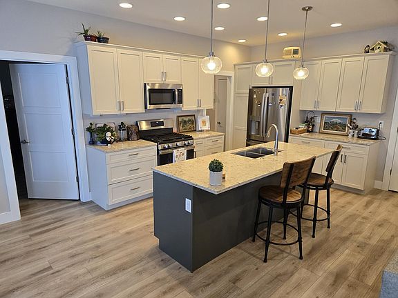 4th image of 1506 Faithway Dr