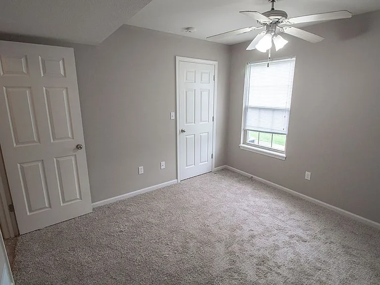 4014 Snowy Owl Dr — Photo 14