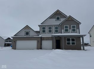 230 Hobbs Dr, Whiteland, IN