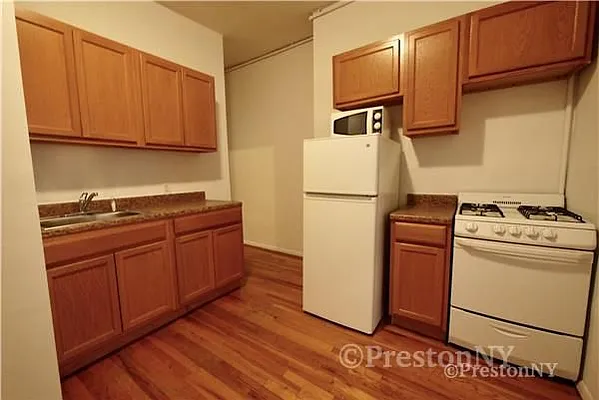 Rented by JM Preston Properties LLC | media 9