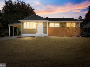 44 Lansdowne Rd, Burlington, NJ 08016