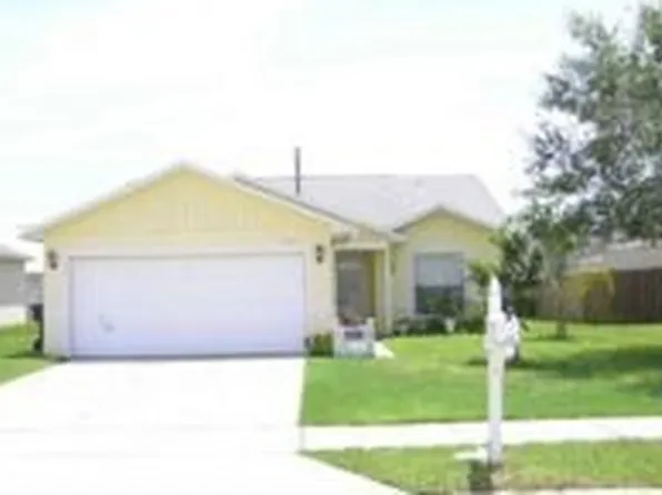 1911 Barco Ct, Saint Cloud, FL 34769