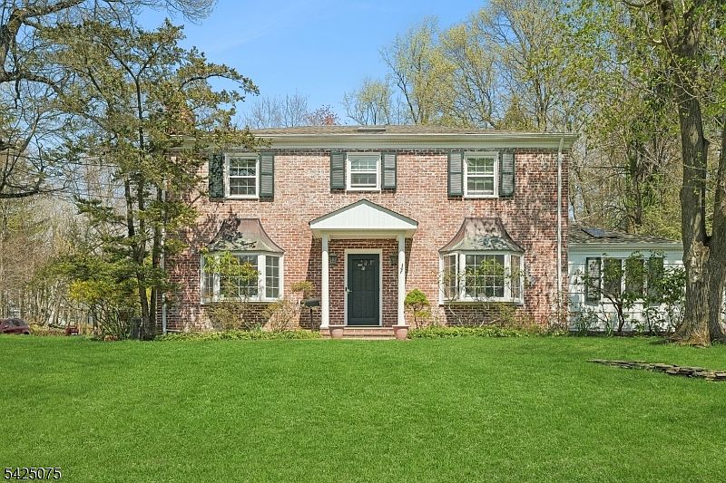 1st image of 111 Parsonage Hill Rd