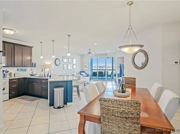 1200 Lands End Pkwy APT 319, Osage Beach, MO 65065