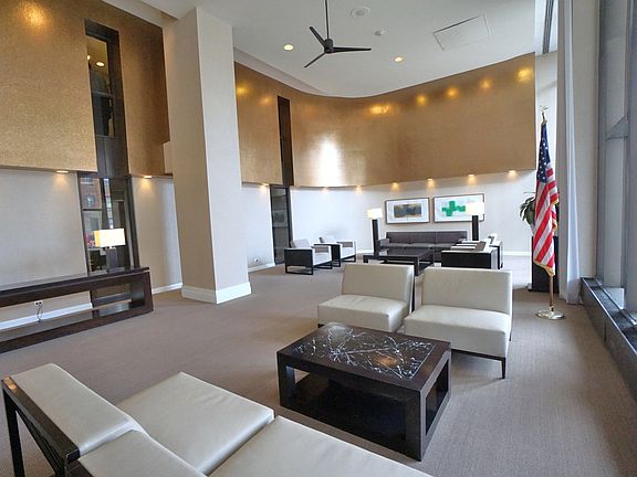 2nd image of 3930 N Pine Grove Ave APT 1515