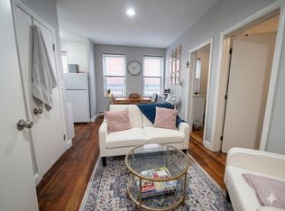 35 Charter St #8, Boston, MA 02113