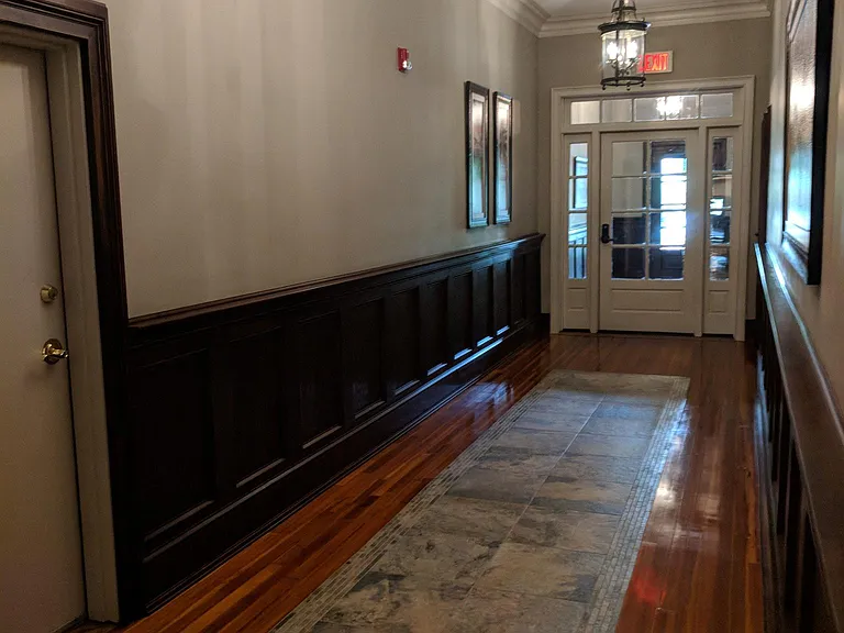 902 E Washington St #203 — Photo 2