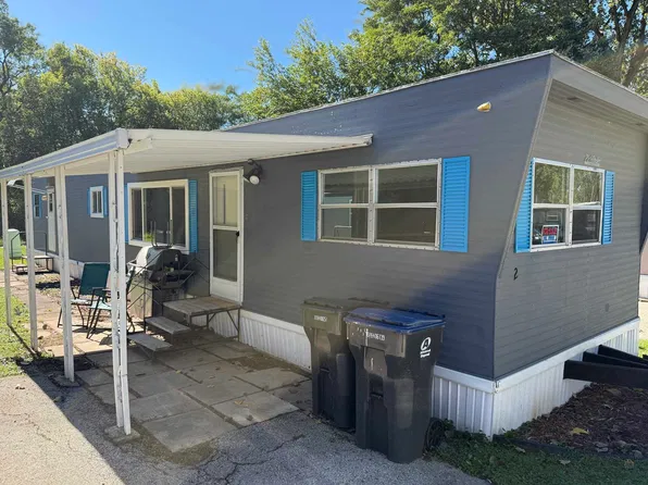 728 State Highway 57 #2, Plymouth, WI 53073
