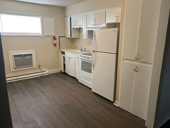 3rd image of 1200 Trimble Ave