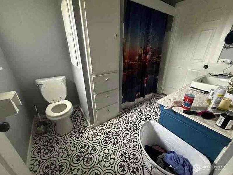 4th image of 1017 S 48th Street