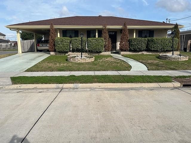1st image of 4885 Sierra Madre Dr