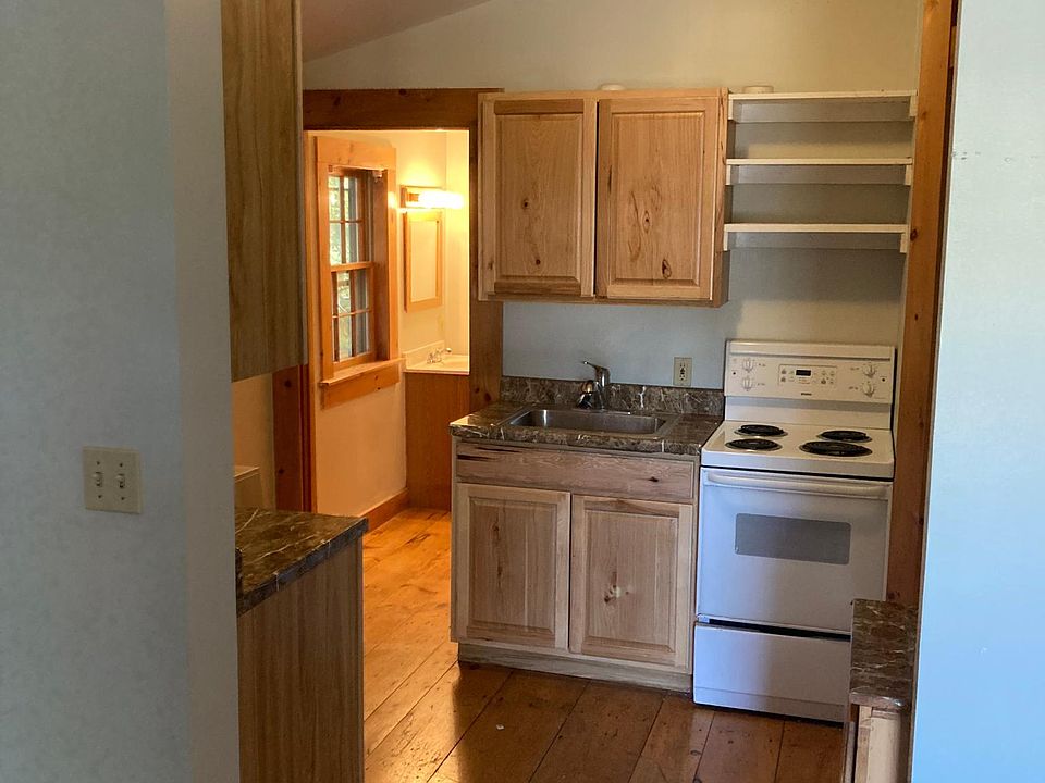 44 Hall Ave 3, Henniker, NH 03242 Zillow