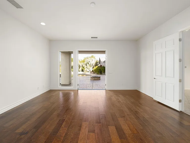 5 Chopin Ct — Photo 13